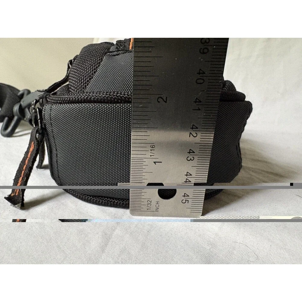 Samsonite Small Camera Bag Black 2 Pockets Case Belt Loop and Shoulder Strap